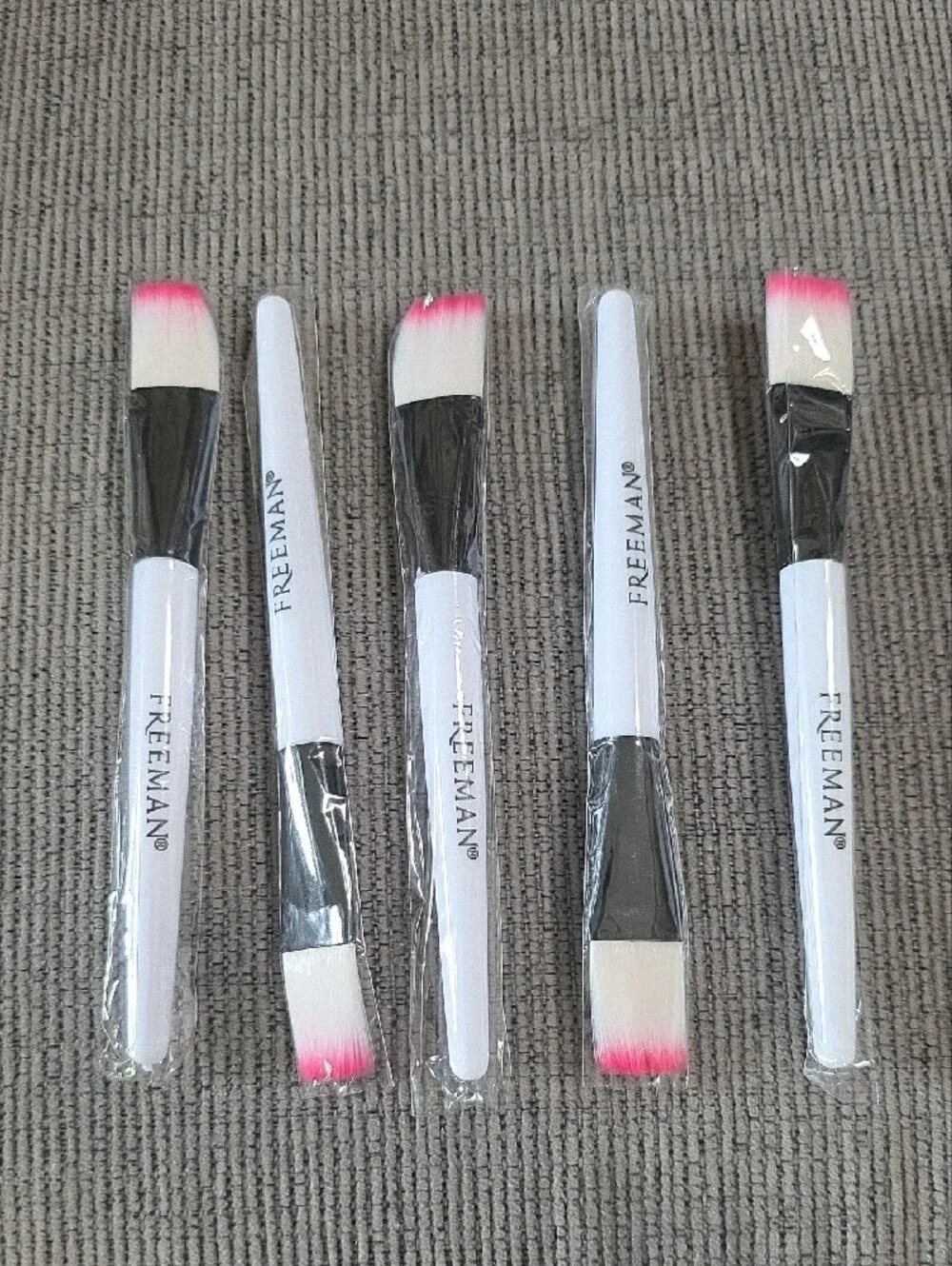 Freeman Pink-Tip Facial Makeup Brush Set, New, 5 Brushes.
